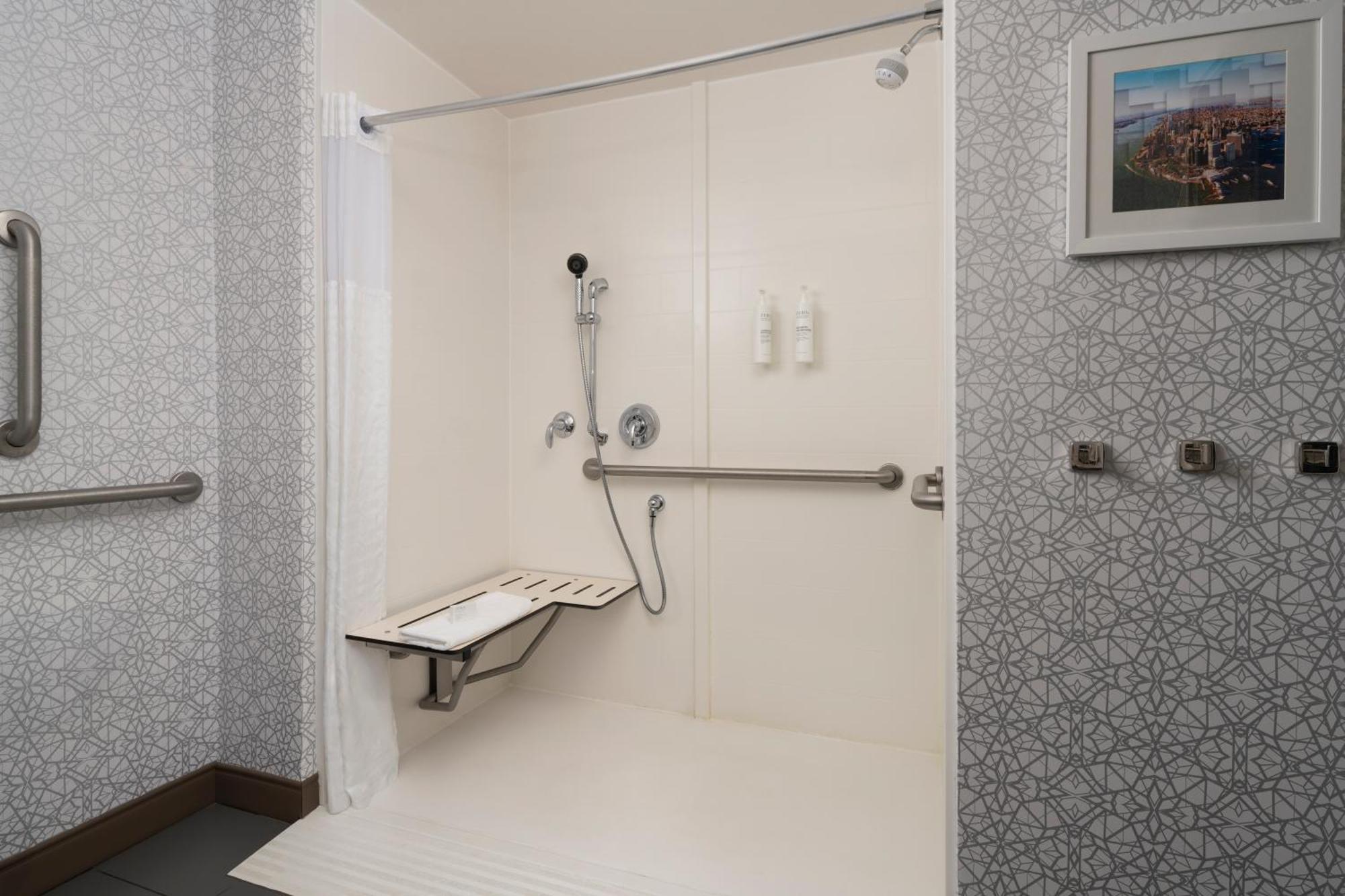 Hampton Inn & Suites Yonkers - Westchester Dış mekan fotoğraf